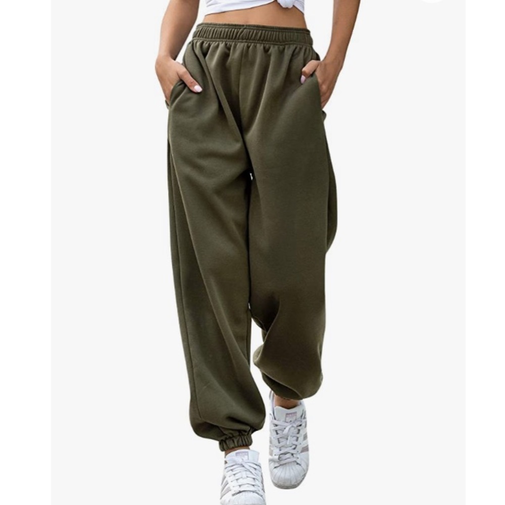 Army green sweatpants